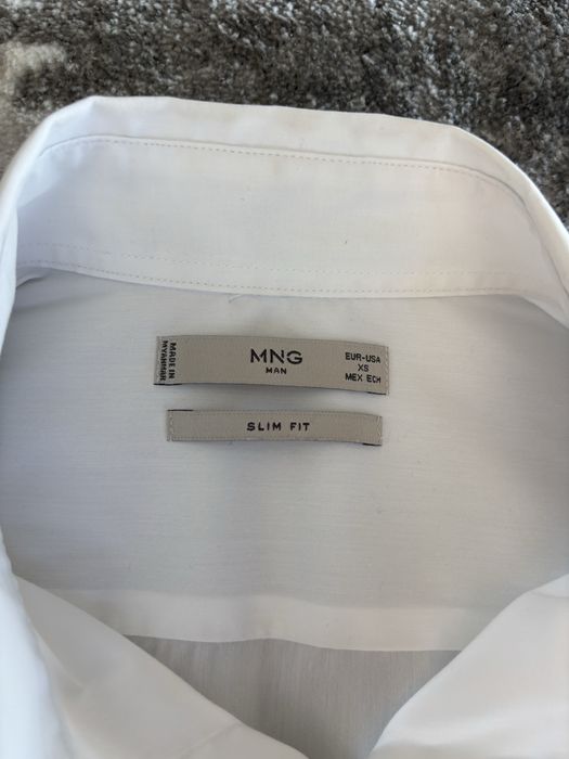 Fato Completo Azul da Mango – Blazer, Calças e Camisa (Tamanho S)