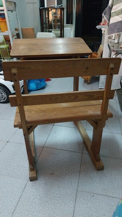 Secretária escola antiga madeira