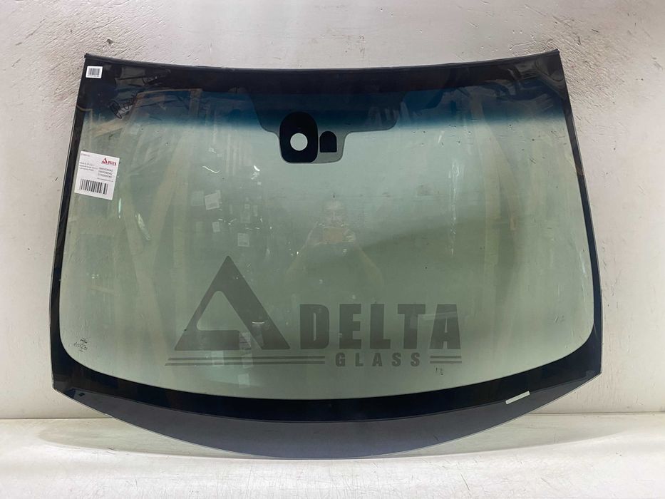 Infiniti G25   2D (2007-2013) - лобове скло, стекло лобовое