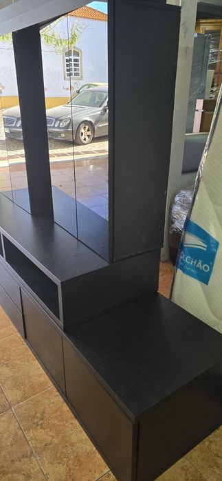 Conjunto de sala em folheado a carvalho