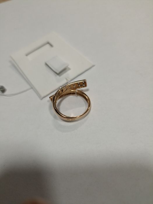 Каблучка золото 585,вага4.65, 17.5 розмір