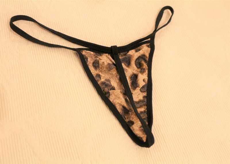 Micro Tanga - transparente e Sexy