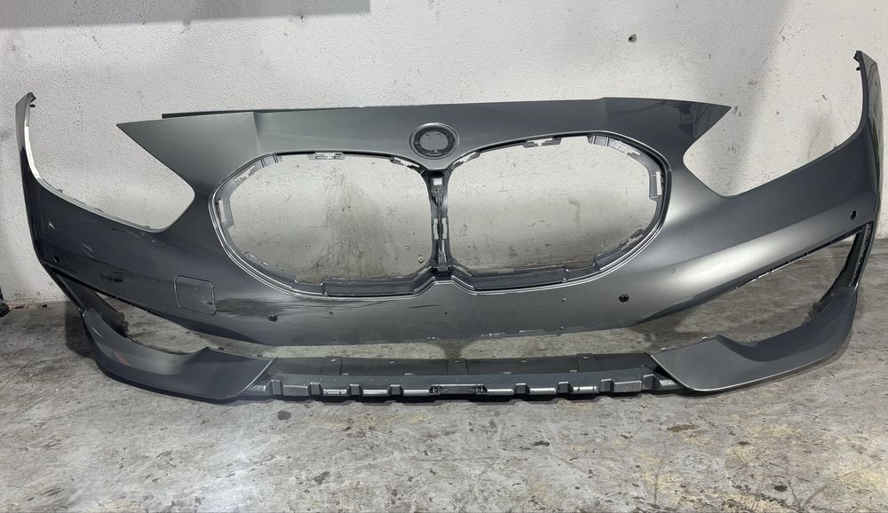 Pára-choques frente BMW 1 (F40), de 2019 a 2026