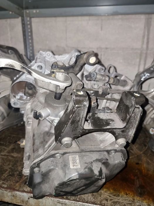 Caixa velocidades Seat ibiza 6L 1.4 16v GRY/GKT