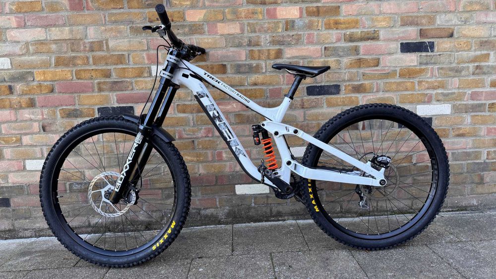 Trek Session 9 X01 DH: 3 000 € - Велосипеди Жидачів на Olx