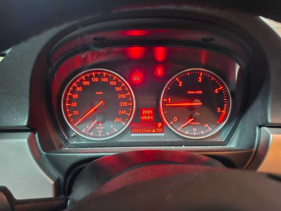 BMW 320 — fotografia 4