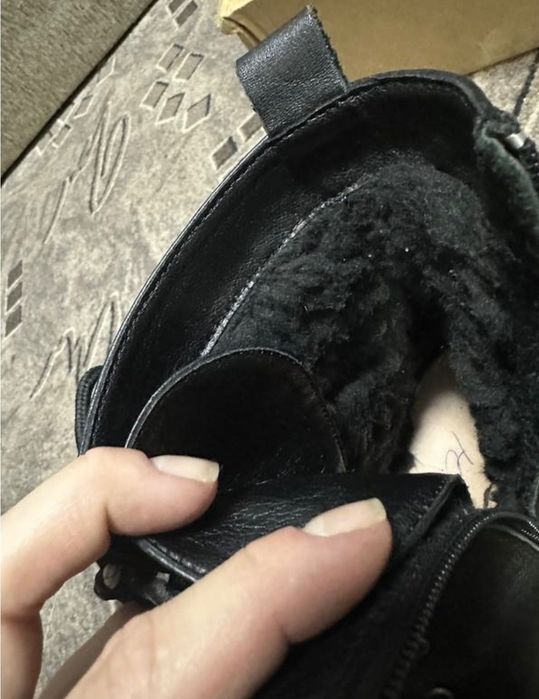 Шкіряні ботинки жіночі