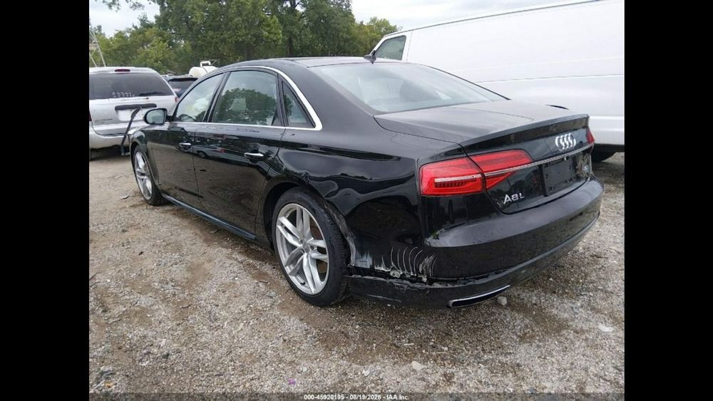 Audi A8 A8 L SPORT / 4.0 V8 / niski przebieg