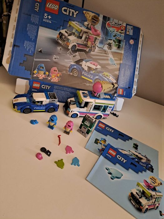 LEGO 60314 City - Policyjny pościg za furgonetką z lodami