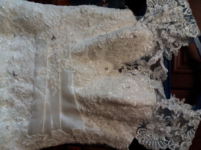 Продам свадебное платье