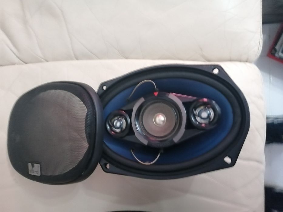 Colunas auto Kenwood KFC_6907