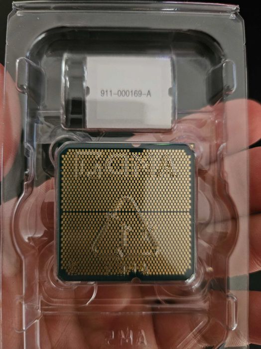 Processador Ryzen 5 7600X 4.7 - 5.3GHz — 6 núcleos / 12 threads