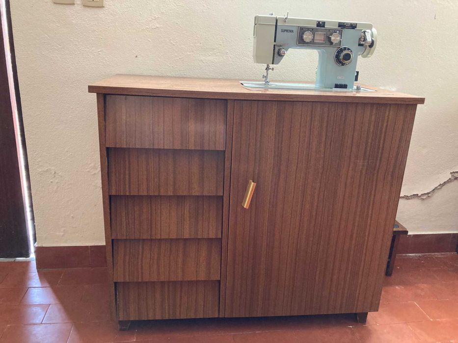 Máquina de Costura Suprema YX-710BH