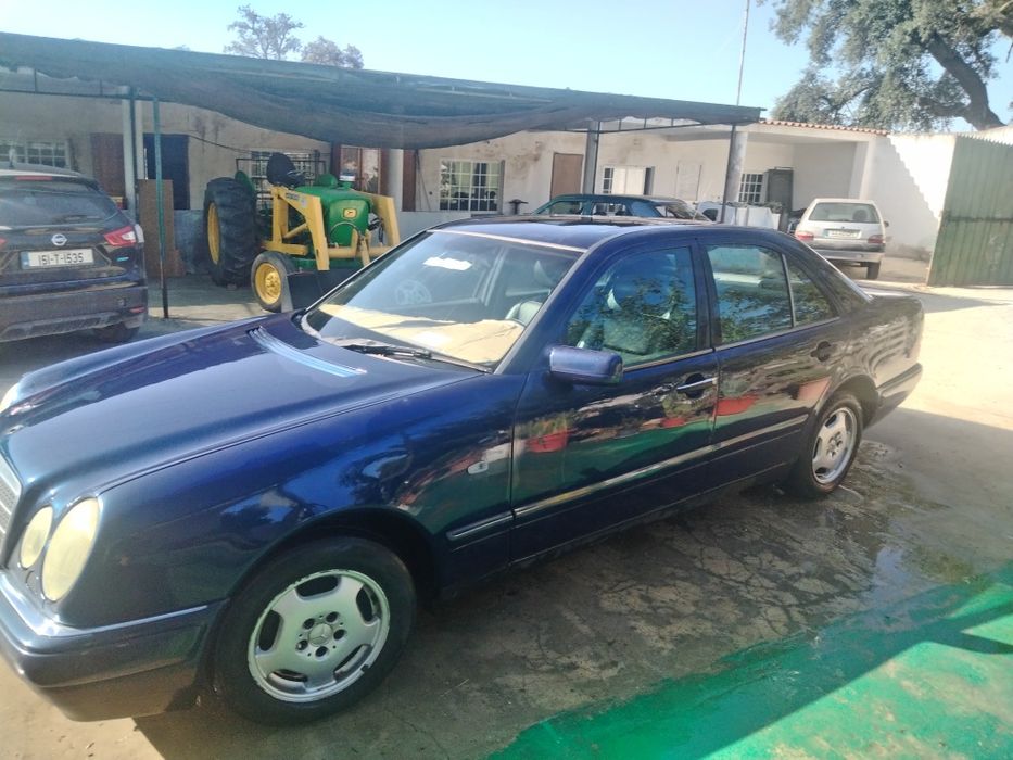 Mercedes Class E
