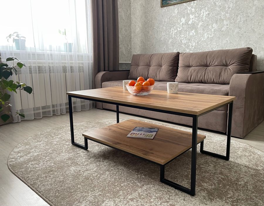 Журнальний столик