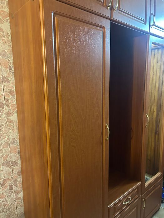 Продам шафу для одягу
