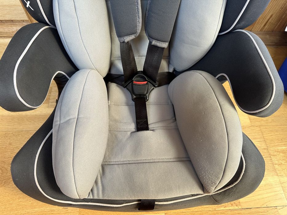 Авторкісло Bambi