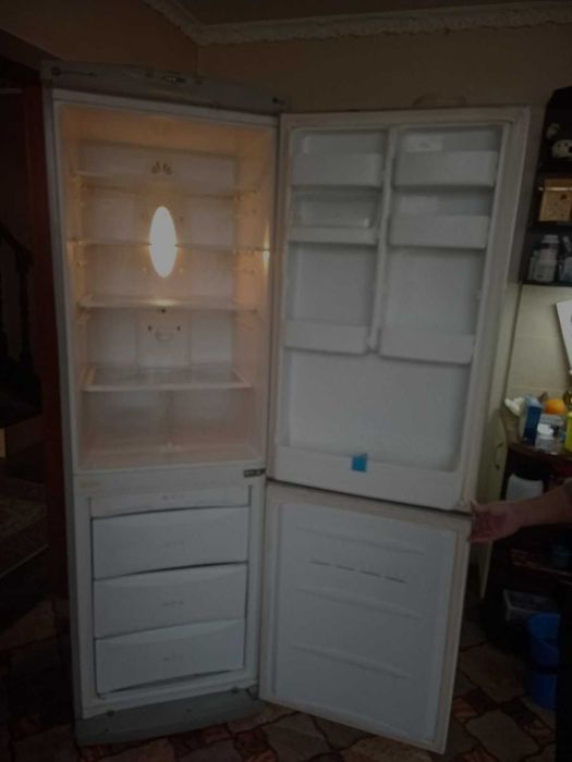 Холодильник LG GR-N389SQF