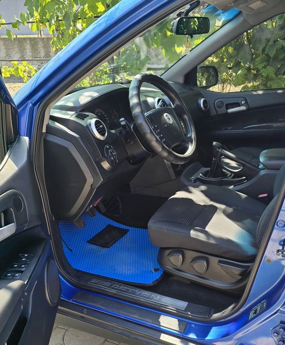 Продам SsangYong Actyon 2010 2.3 газ бензин 4х4