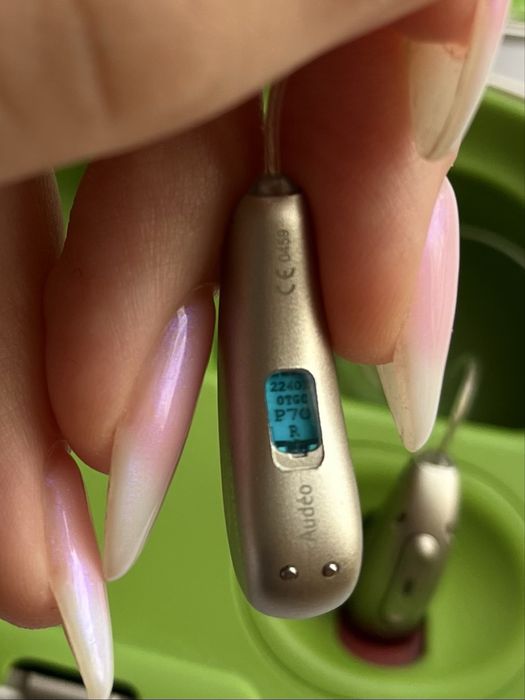 Слухові апарати Phonak Audéo P70-R Paradise (Пара + Зарядка)