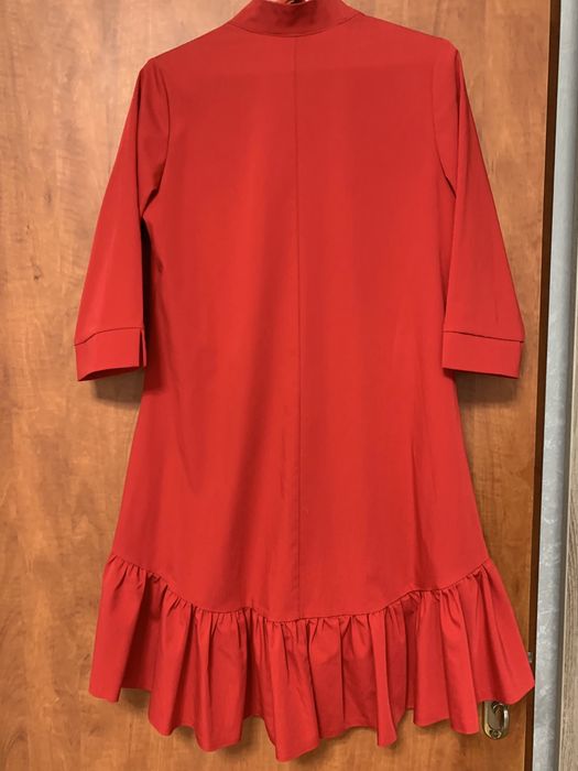 Продам червону сукню, 34