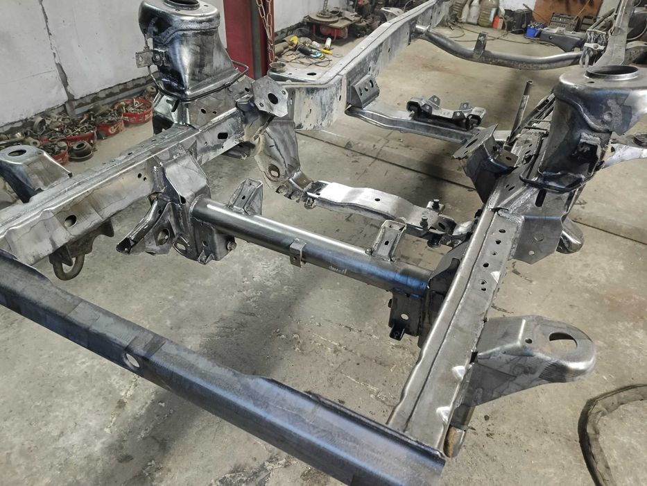 Антикорозійна обробка днища вашого авто .