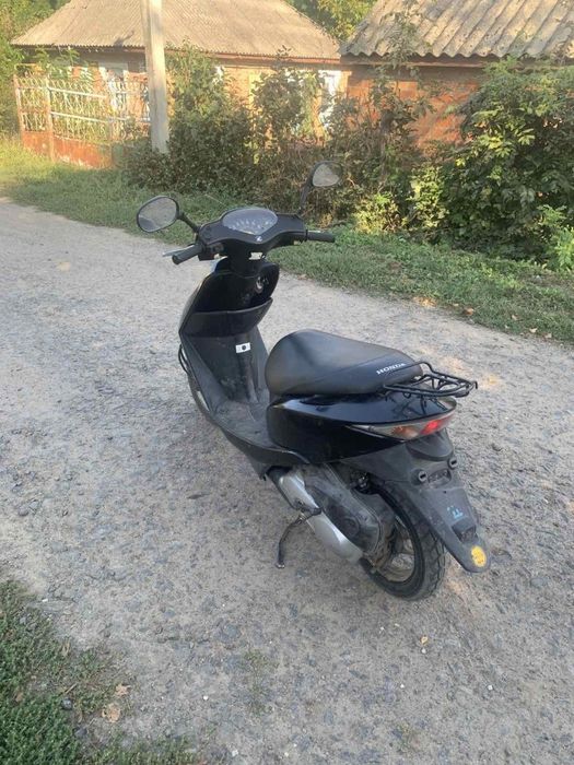Продам  справний скутер Honda 62