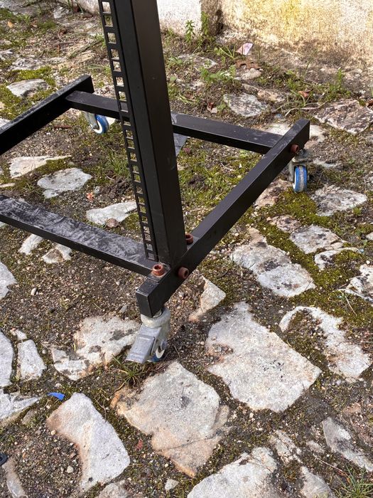 Rack 19” DJ com rodas para amplificador mesa mistura