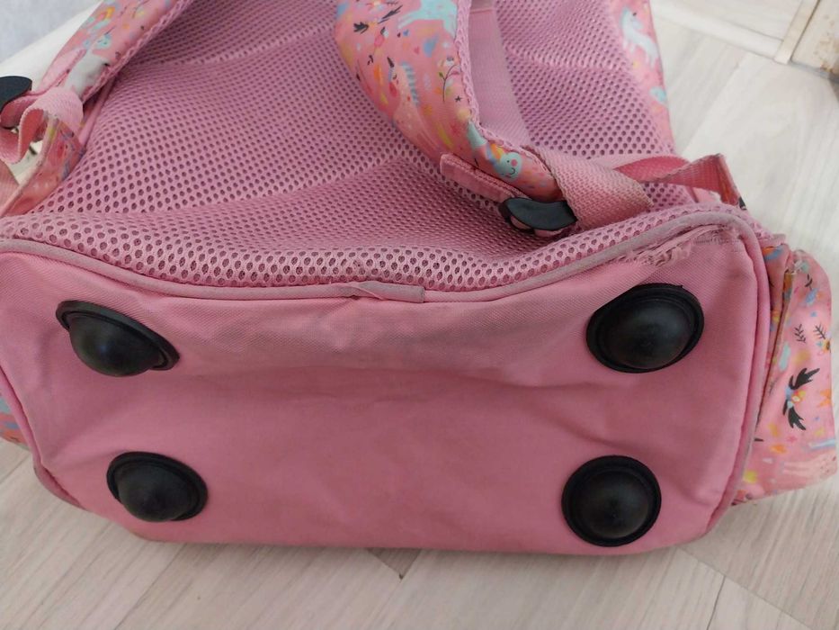 Tornister i piórnik z wyposazeniem, jednorożec