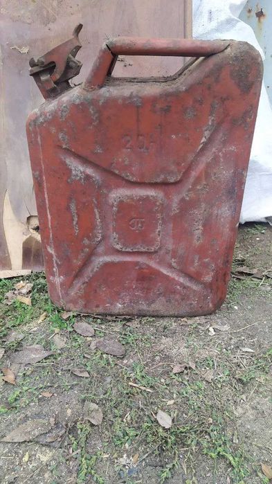 Канистра бензин металлическая 20 л