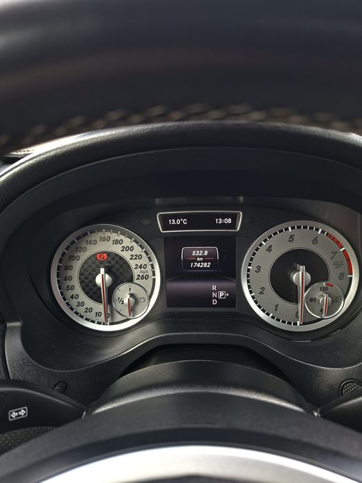 Mercedes A180 1.6 benzyna