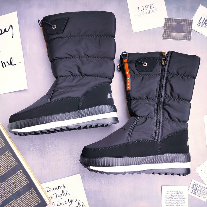 Комфортні чобітки зимові теплі дутики чсапоги для дівчат розм 38-24см