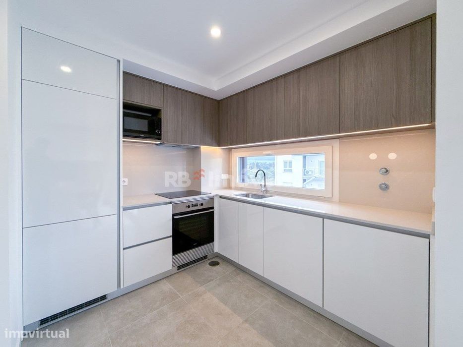 Apartamento T3 Novo c/ Elevador, Garagem e Varanda - Constância