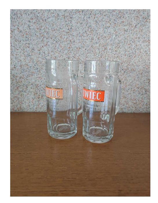 kufel do piwa marki Żywiec  kolekcjonerski z uchem uchwytem