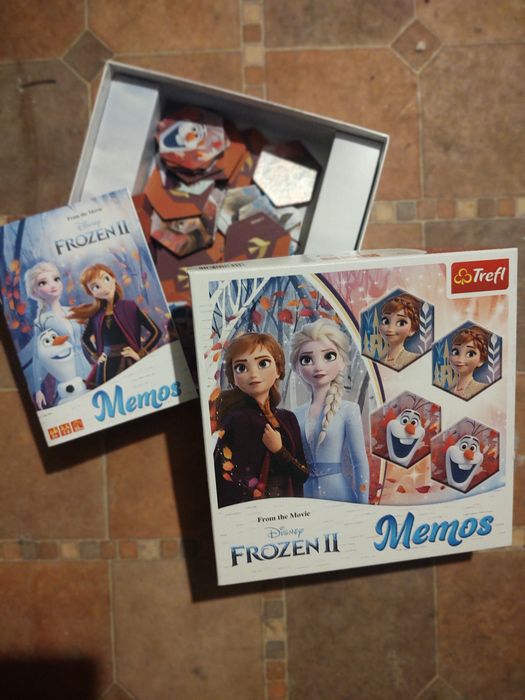 Frozen / Kraina Lodu domino + memory

W domino brakuje jednego element