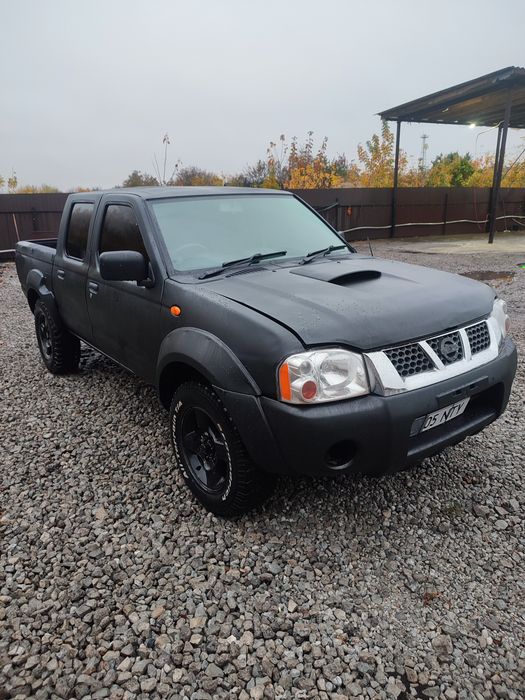 Продам Nissan Navara 2005р
