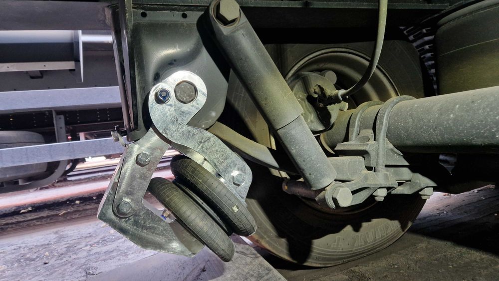 Mechanizm podnoszenia osi Krone typu Mega - ocynkowany