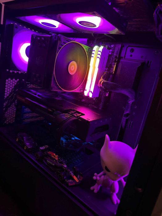 PC Gaming Ryzen 7 + RX 7800XT 16GB + 32GB Ram