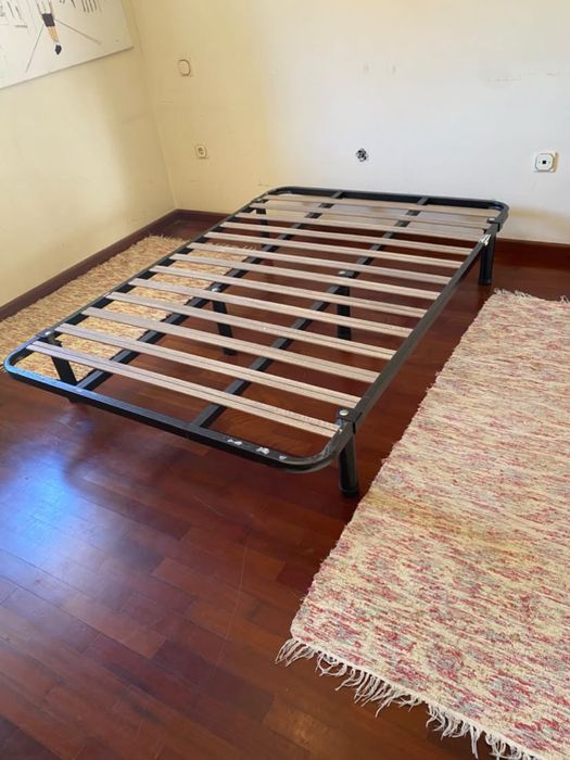 Estrado com pernas 180x120