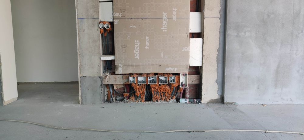 Eletricista e telecomunicações