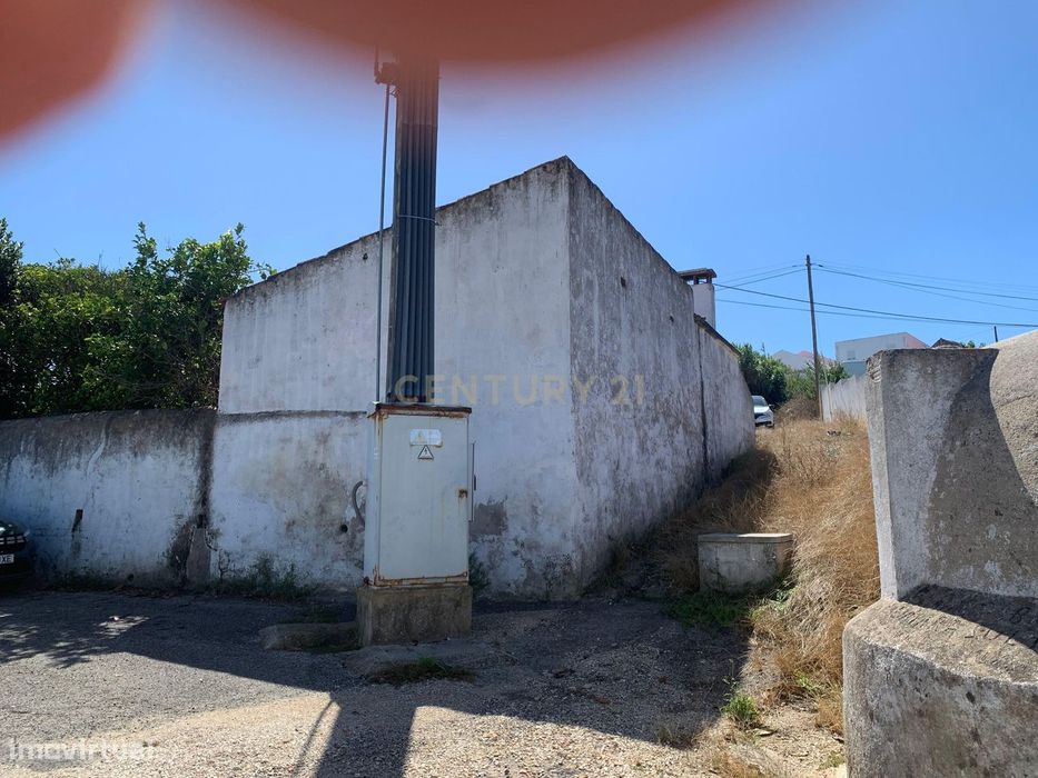 Ruína de Moradia com Potencial de Reconstrução em Poços de Baixo, Frei