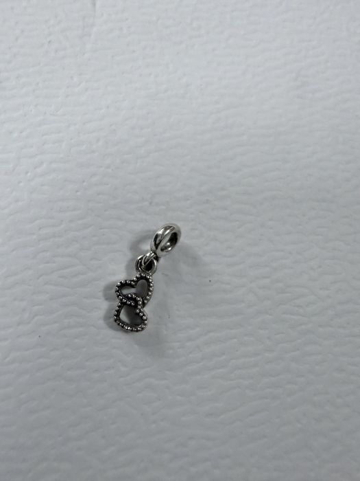 Pandora Me charms