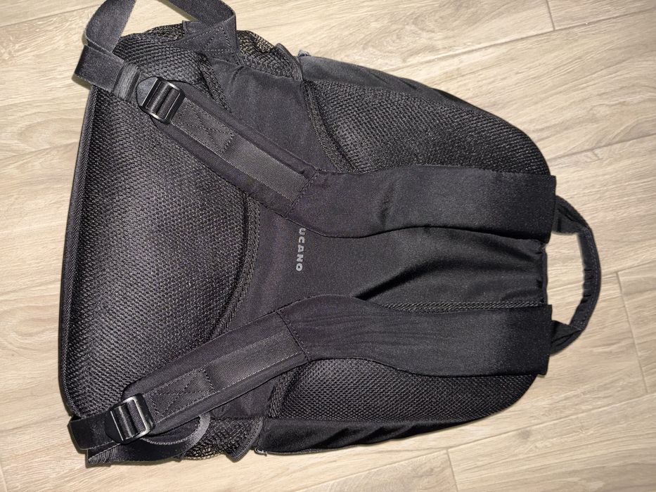 MOCHILA TUCANO LATO PRETO (Portáteis 15/17")