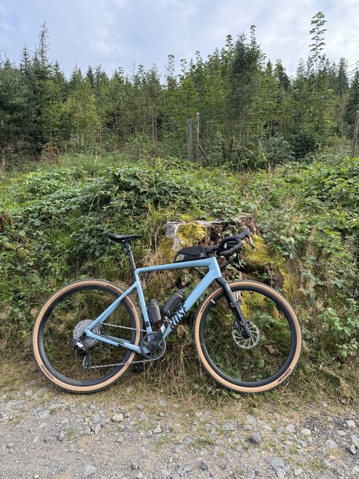 Rose backroad 57 karbon fizik PPF tubeless kier. karbon ritchey