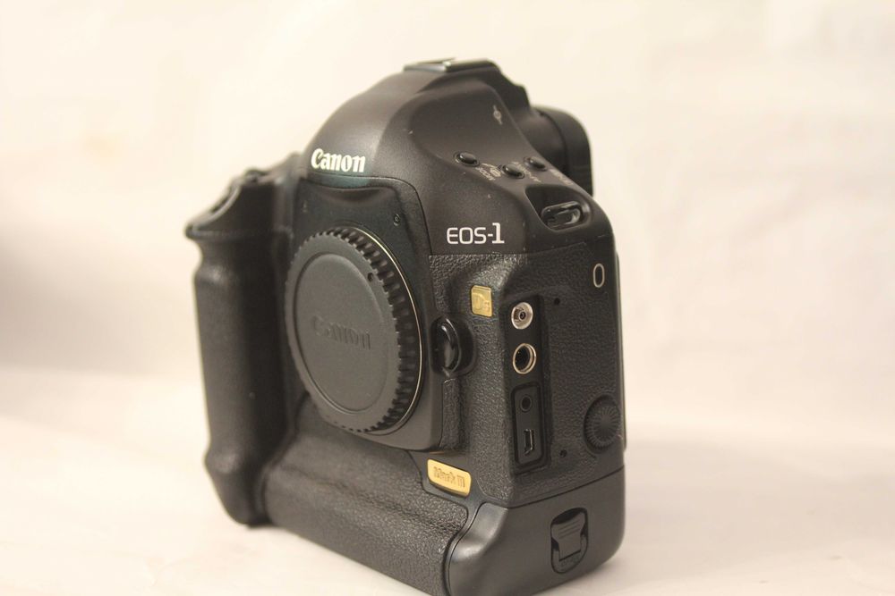 canon 1ds mark  III 3 na prezent