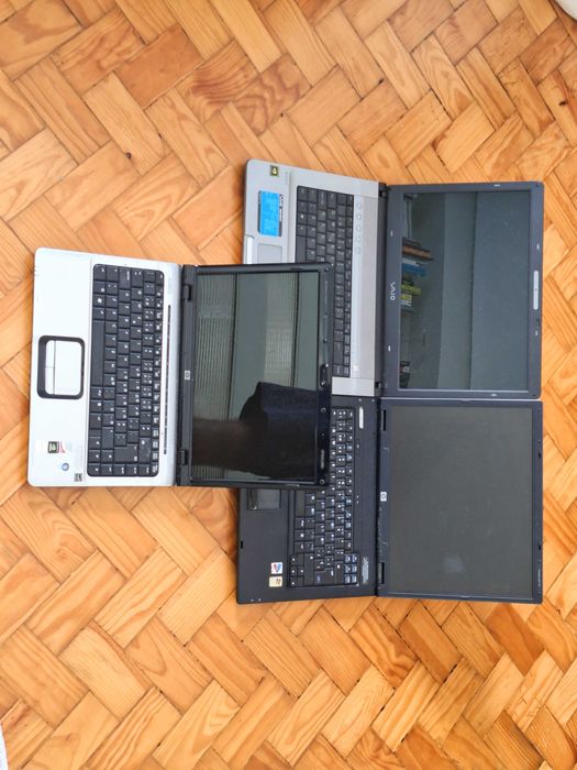 Computadores portáteis para peças c/carregador