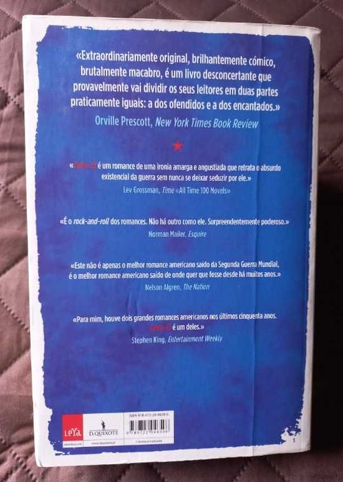 Catch 22 (Artigo 22) - Joseph Heller