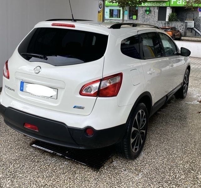 Nissan  Qashqai + 2 - 1.6 dCi Tekna Premium 18 360 S&S