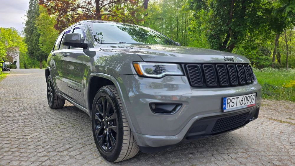Jeep Grand Cherokee Altitude / Quadra Trac II / LPG