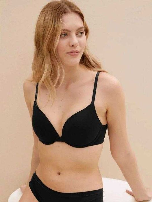 Черный базовый бюстгальтер Мarks & Spencer, 80b.